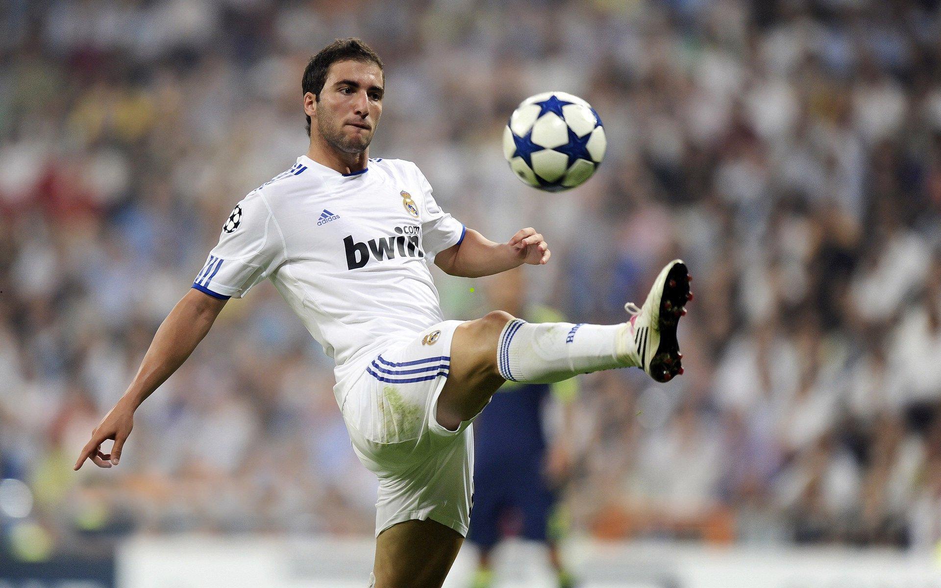 图片报曝京多安逆龄秘诀，完全戒糖+晚上8点后禁食，35岁身体状态重返20岁？