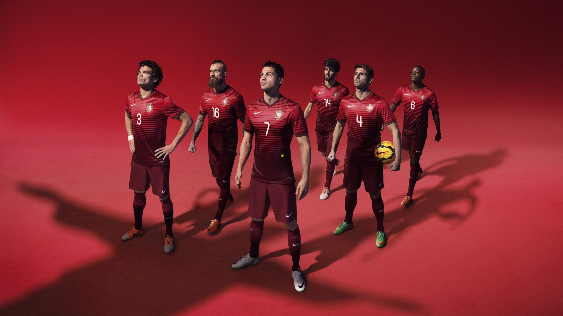 德转发布2025年身价榜单,亚马尔以2亿欧元登顶,姆巴佩贝林1.8亿欧并列领跑